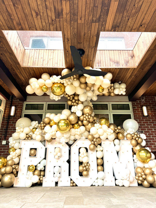 Prom balloon installation