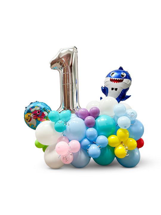Baby Shark Cluster balloon Stand