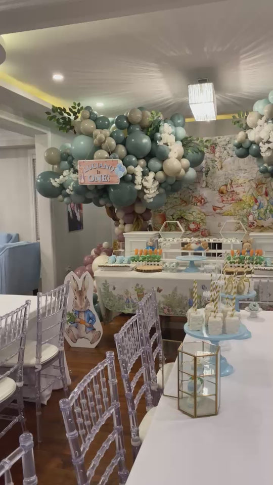 Peter Rabbit Trees and theme Install