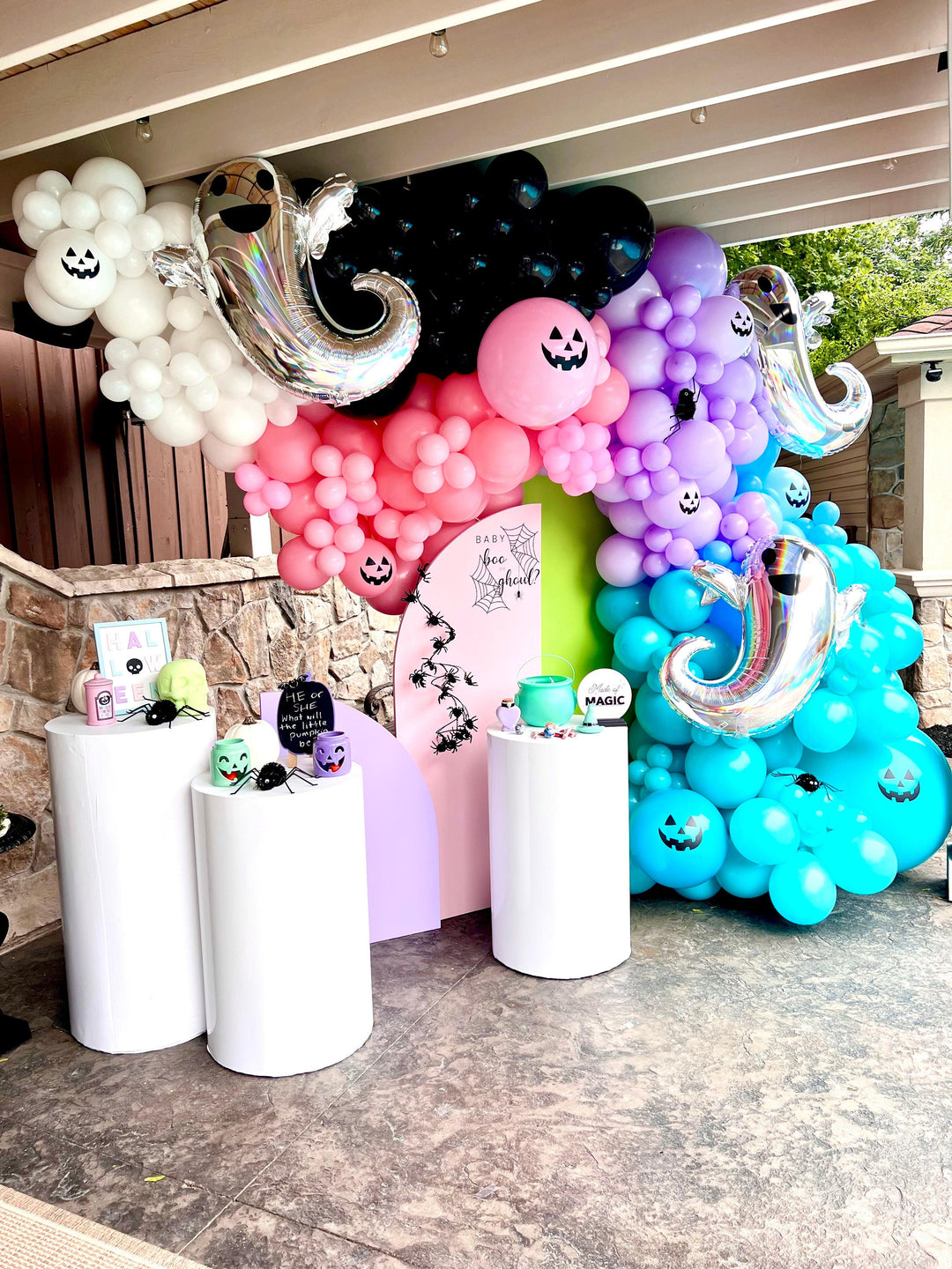 Halloween Cluster with Wall Set Up and Tables