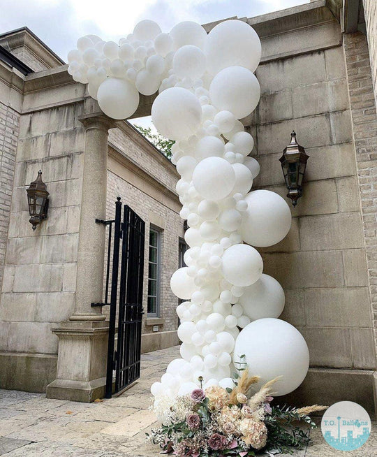 CUSTOM BALLOON CLUSTER T.O. Balloons