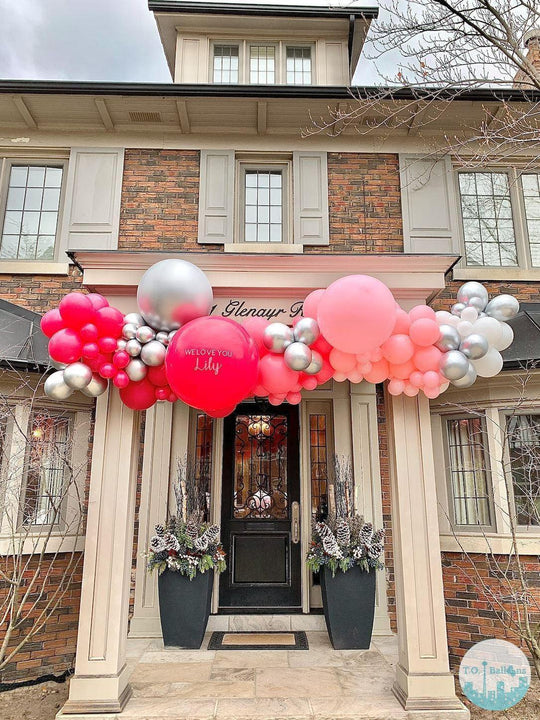 CUSTOM BALLOON CLUSTER T.O. Balloons