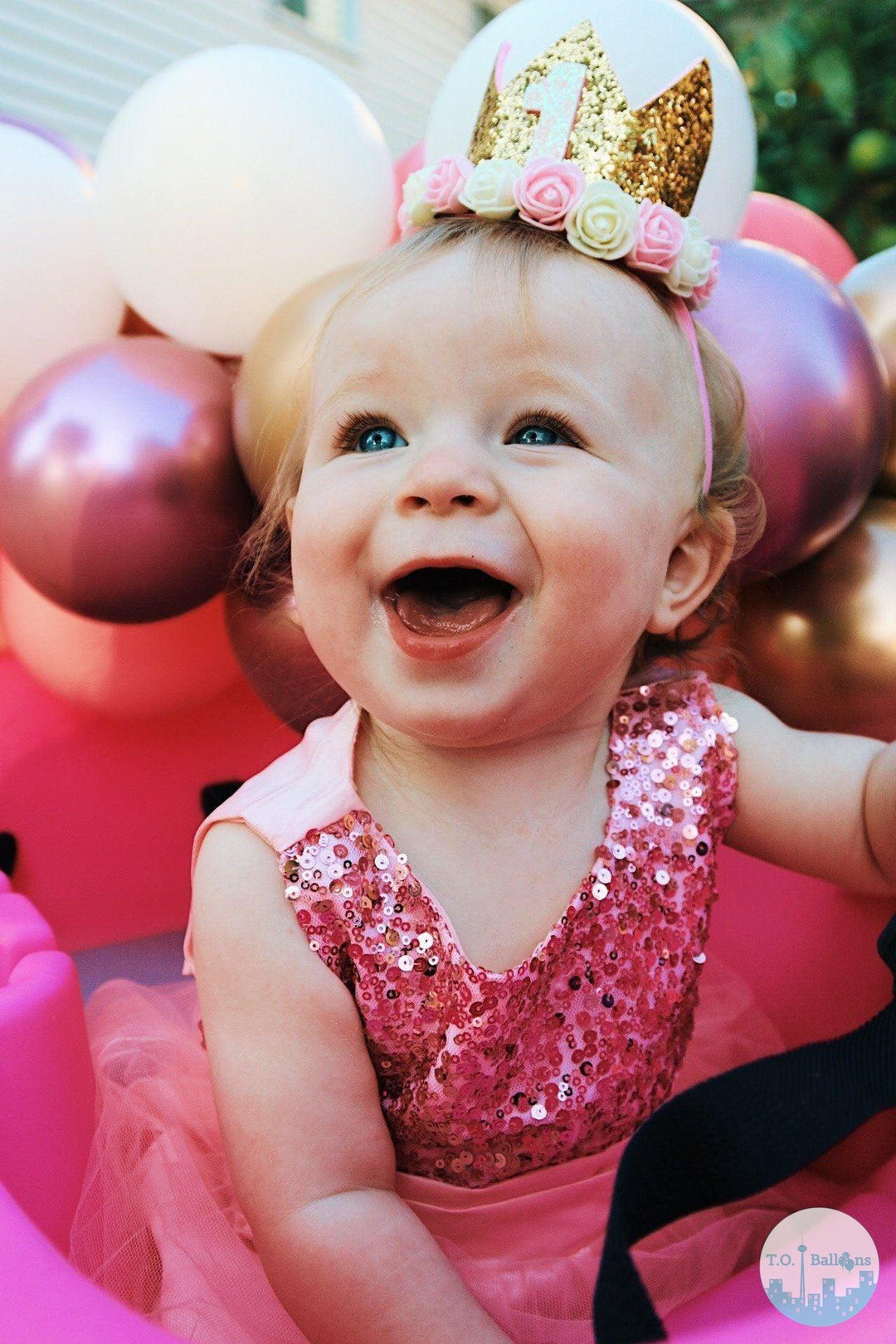 CUSTOM BALLOON CLUSTER T.O. Balloons