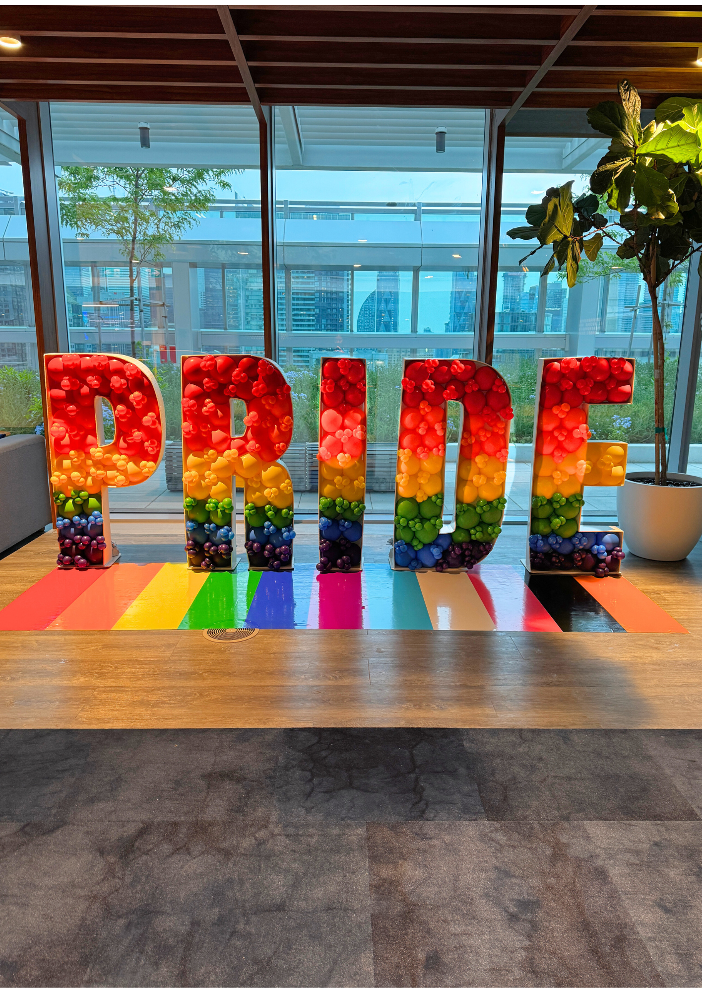 Pride Mosaic's 4ft tall rental (48 hours)