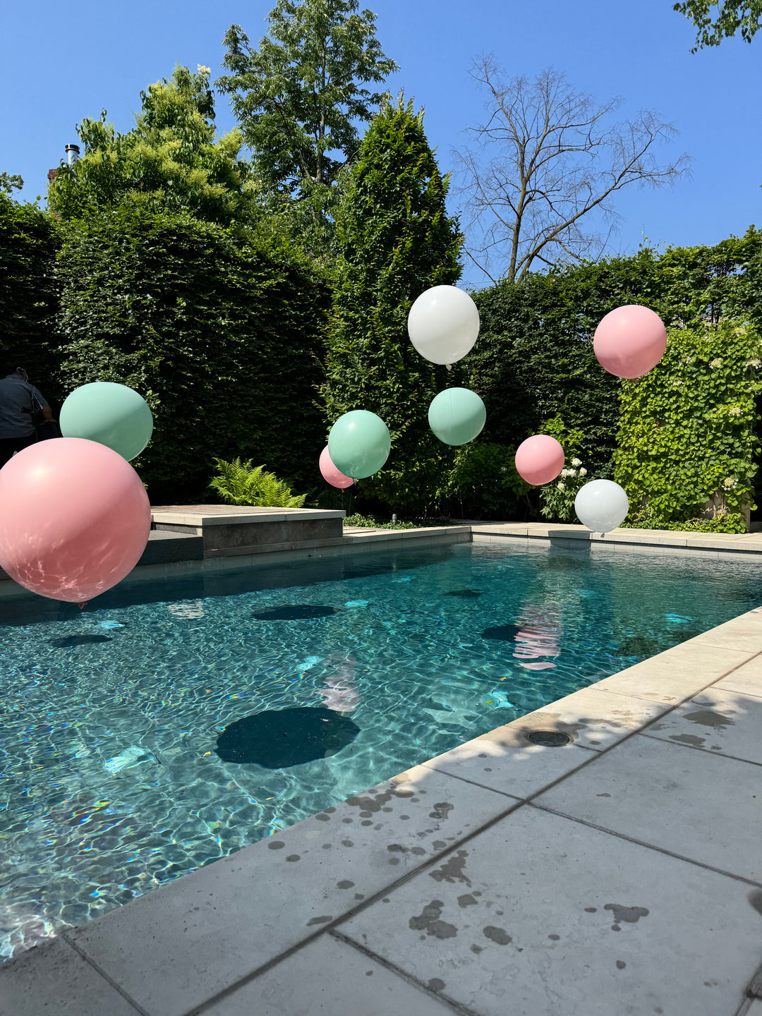 POOL BALLOONS [Read description] Delivery with self install or 200 minimum install fee