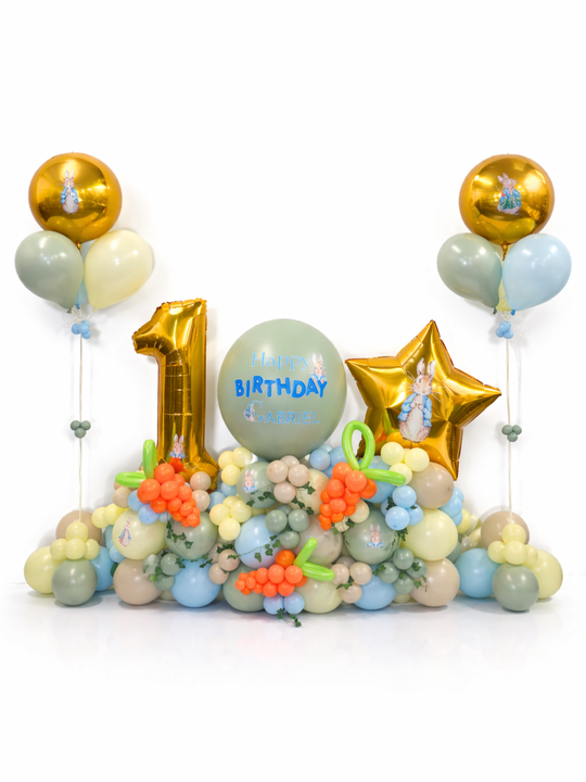 Peter rabbit custom birthday balloon stand
