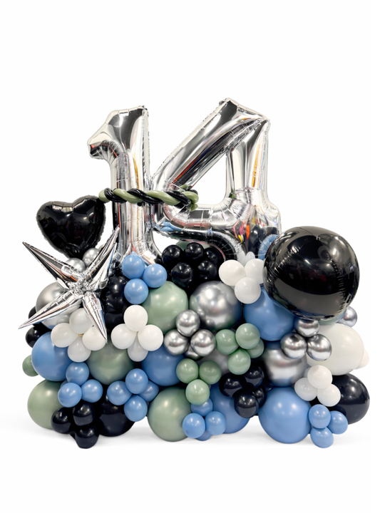 Balloon_cluster_stand_with_orbz_and_heart_two_numbers