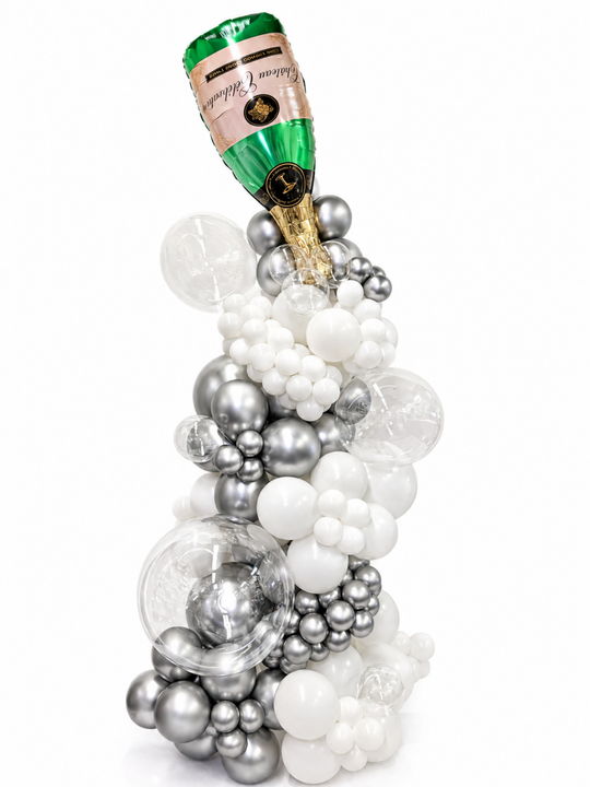 Champagne_cluster_balloon_freestanding