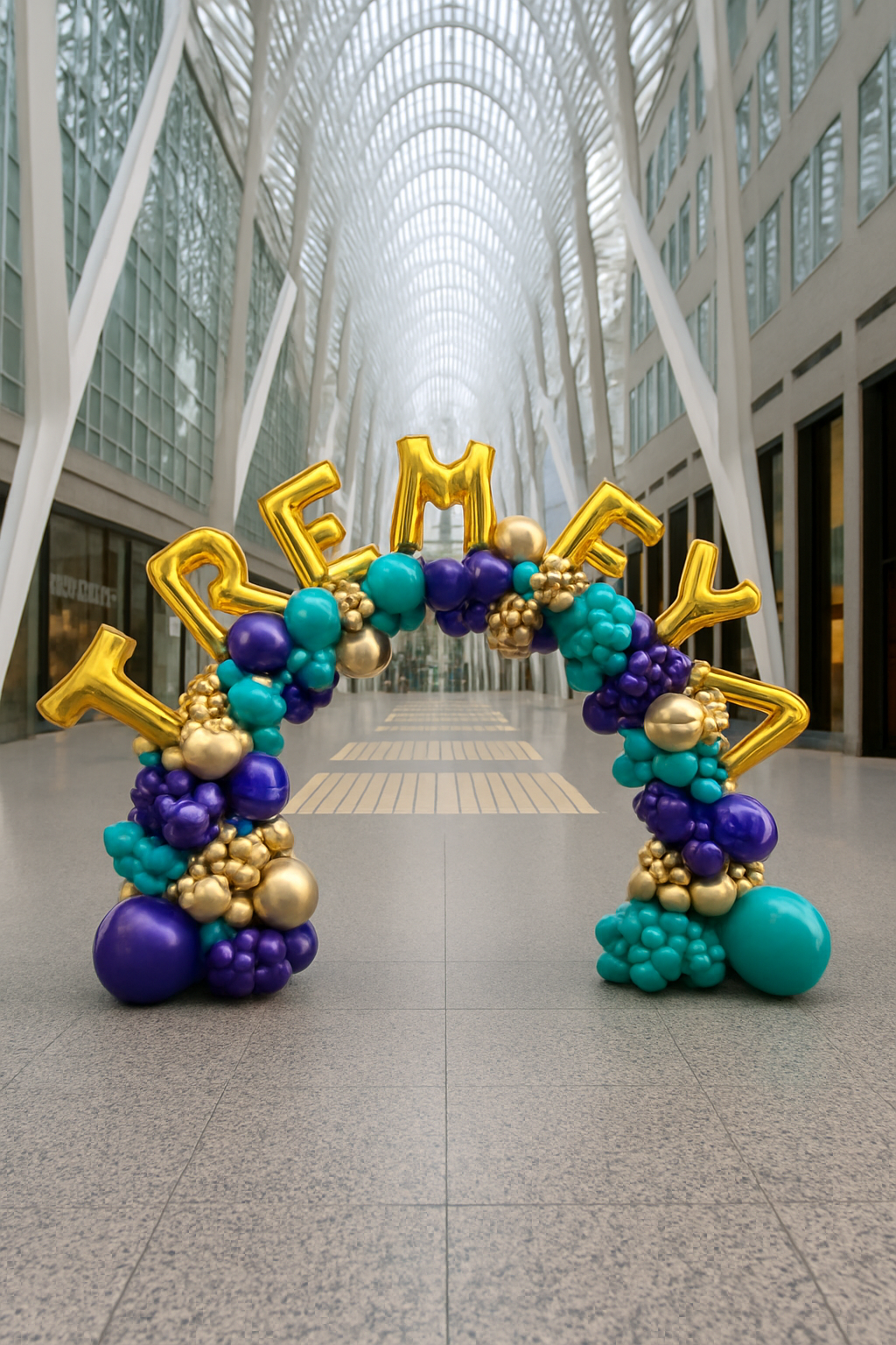 8x10ft arch with letters on top