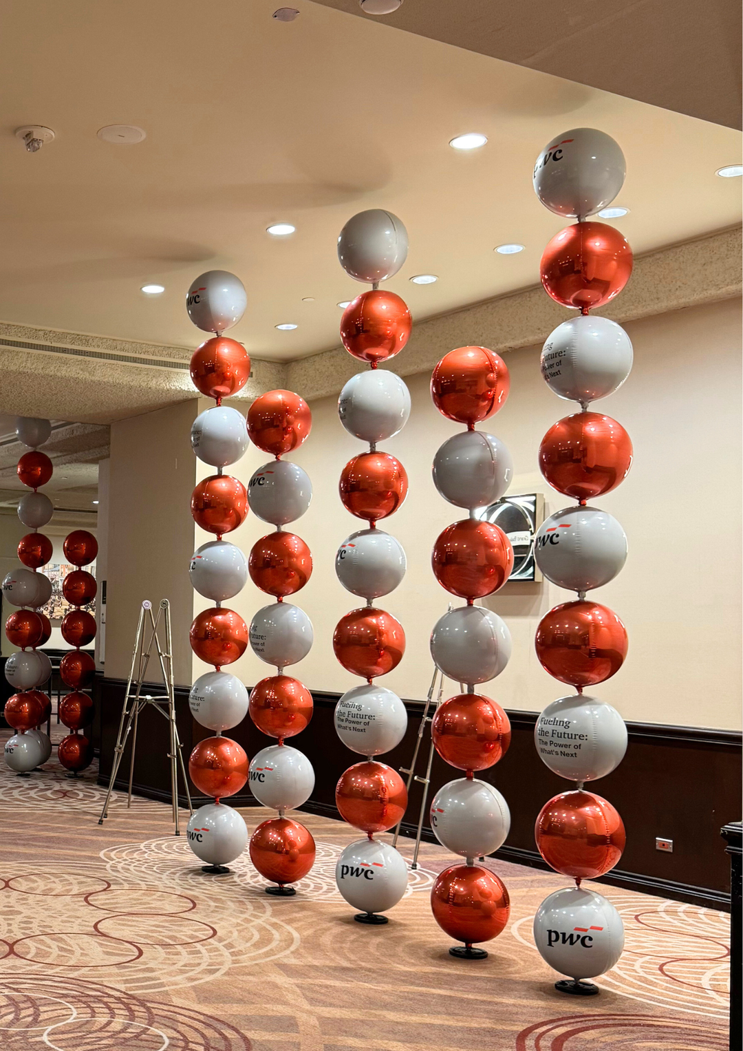 Custom Abstract Orbz pillars (per strand)