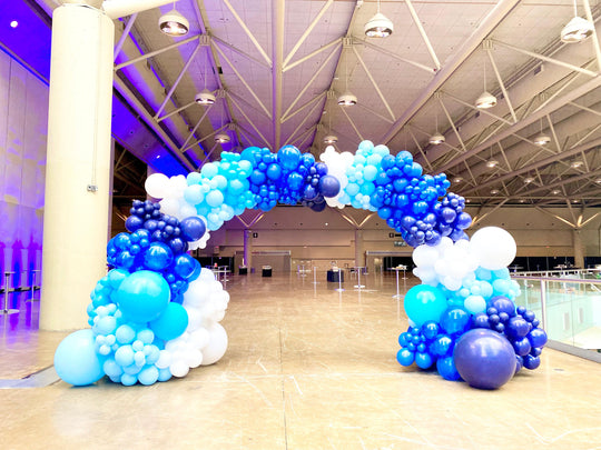 blue balloon arch 