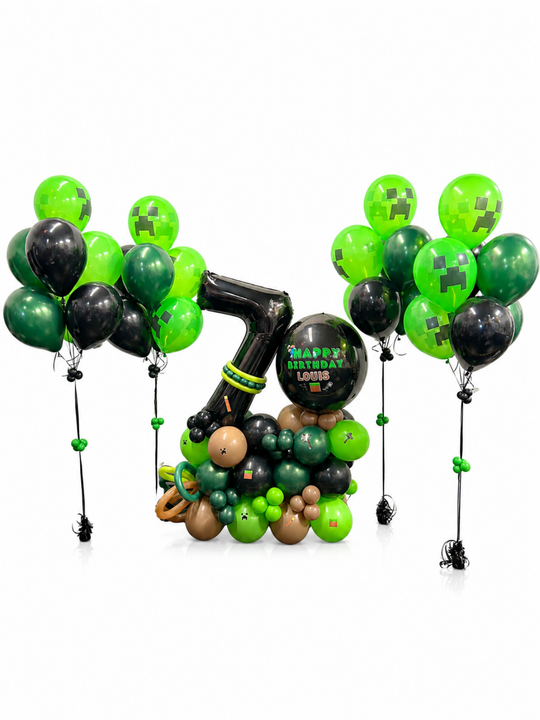 Minecraft_Custom_Cluster_Balloon_Stand_with_number_and_4_bouquets