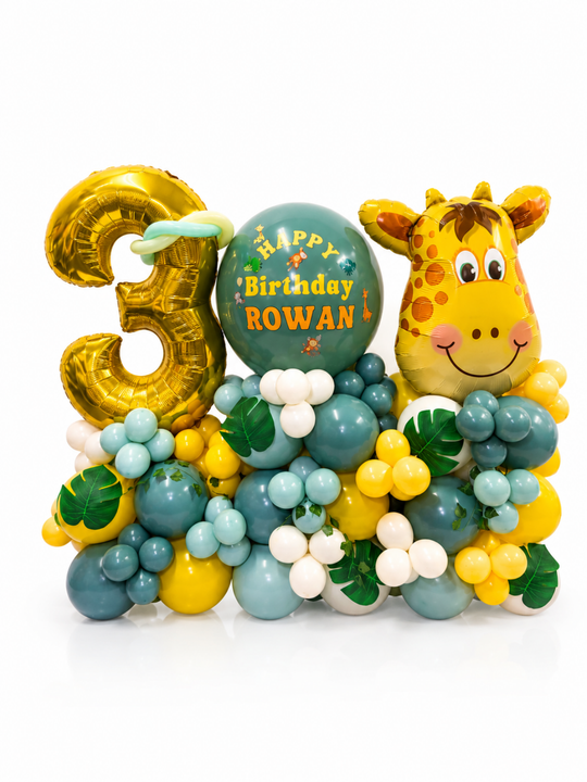 Wild_Three_balloon_package_with_custom_message_balloon_and_Giraffe