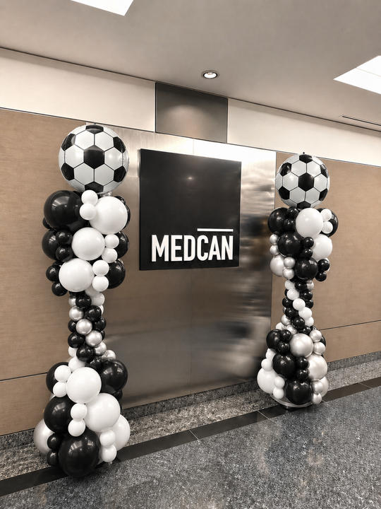 balloon_column_soccer_theme