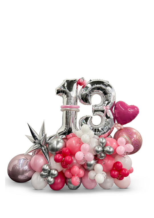 Balloon cluster stand with orbz and heart (two numbers)