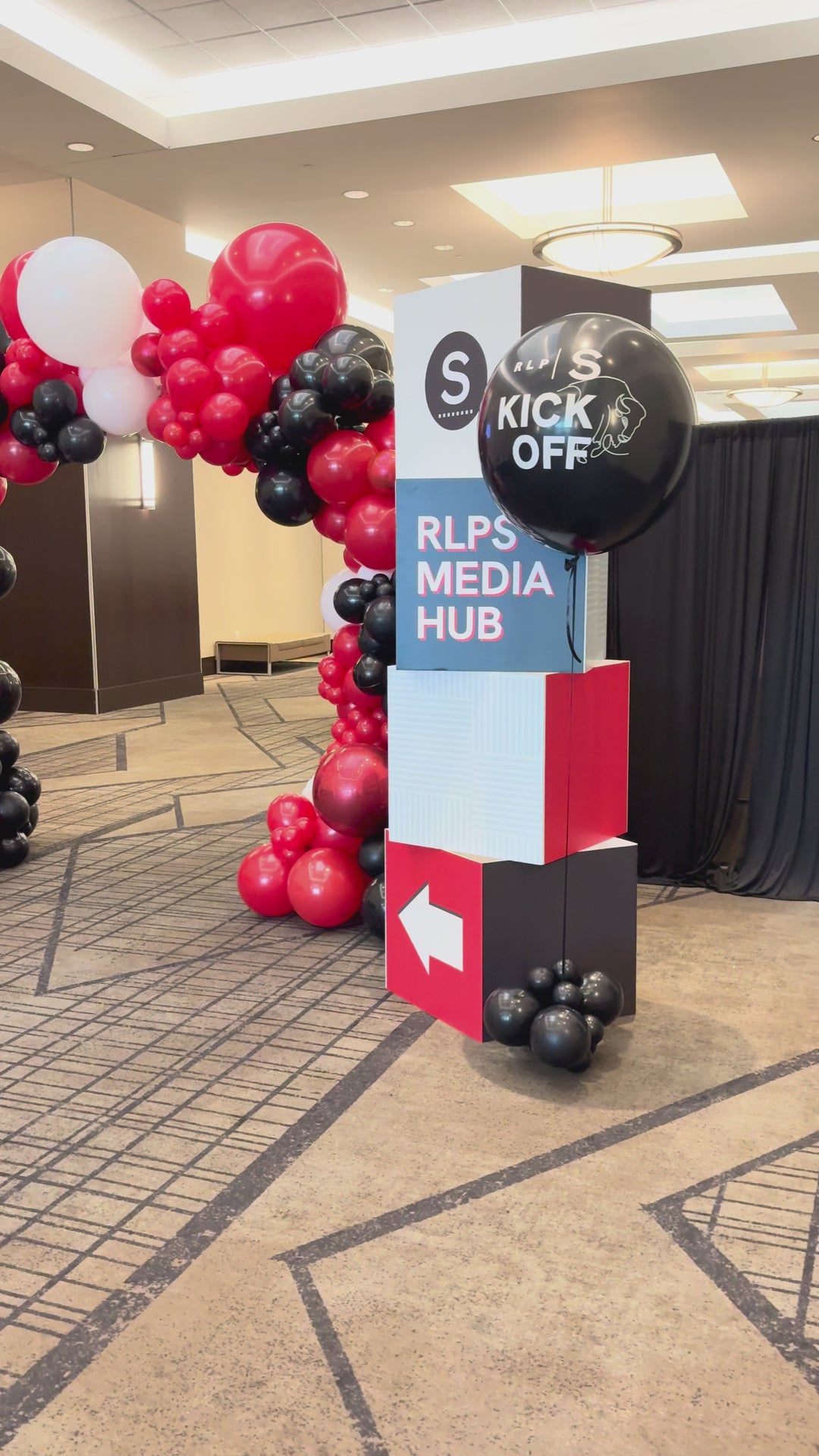 Install Custom logo 3ft and orbz balloons with tinsel tail