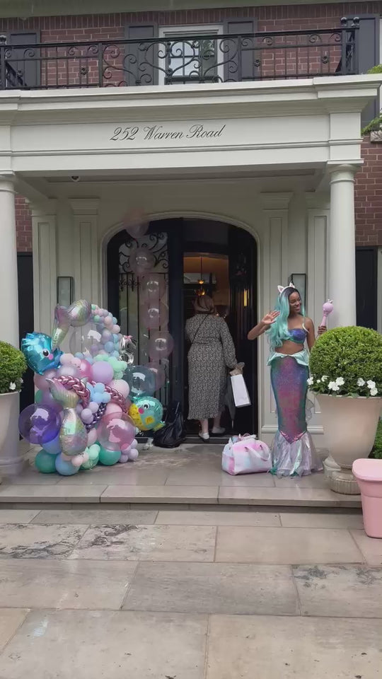 Mermaid cluster stand
