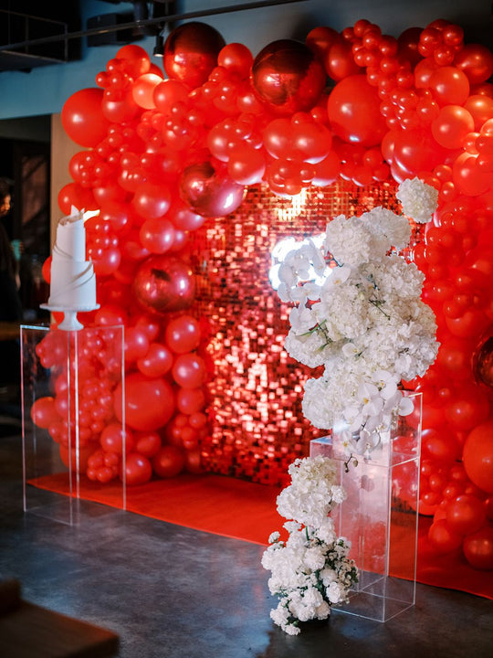 Red Carpet Theme : Shimmer Wall, Balloon Cluster, Red Carpet + LED Sign
