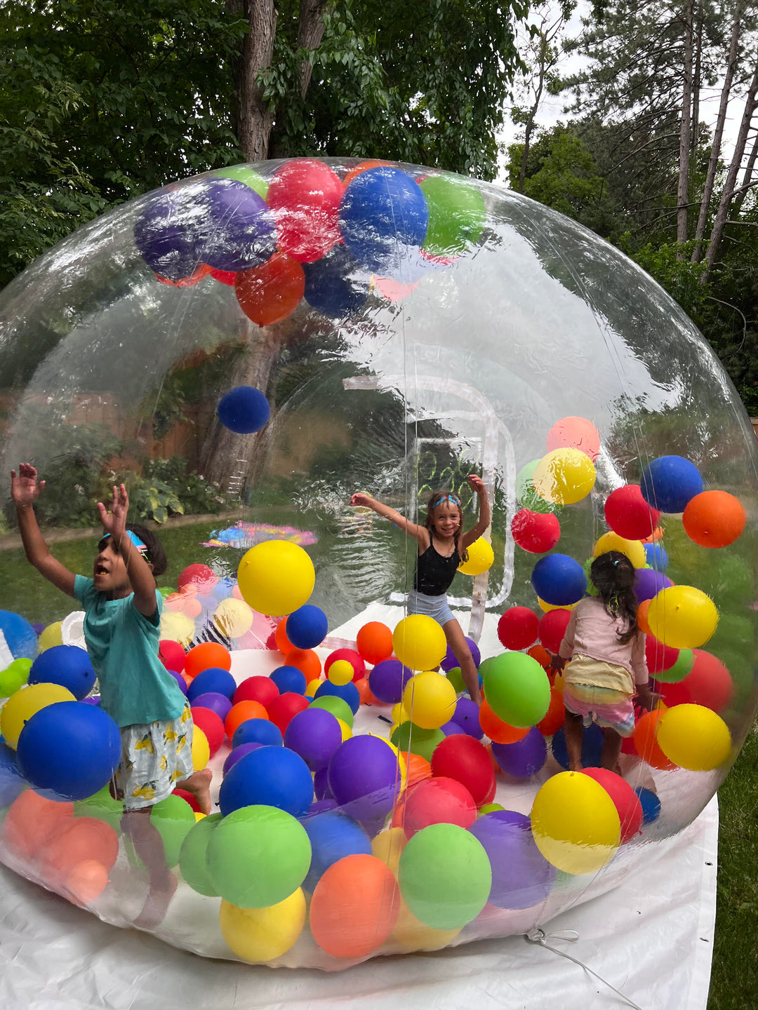 Bubble Balloon House (1 day rental)